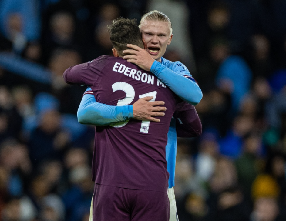 球星任意球脚法惊艳亮相