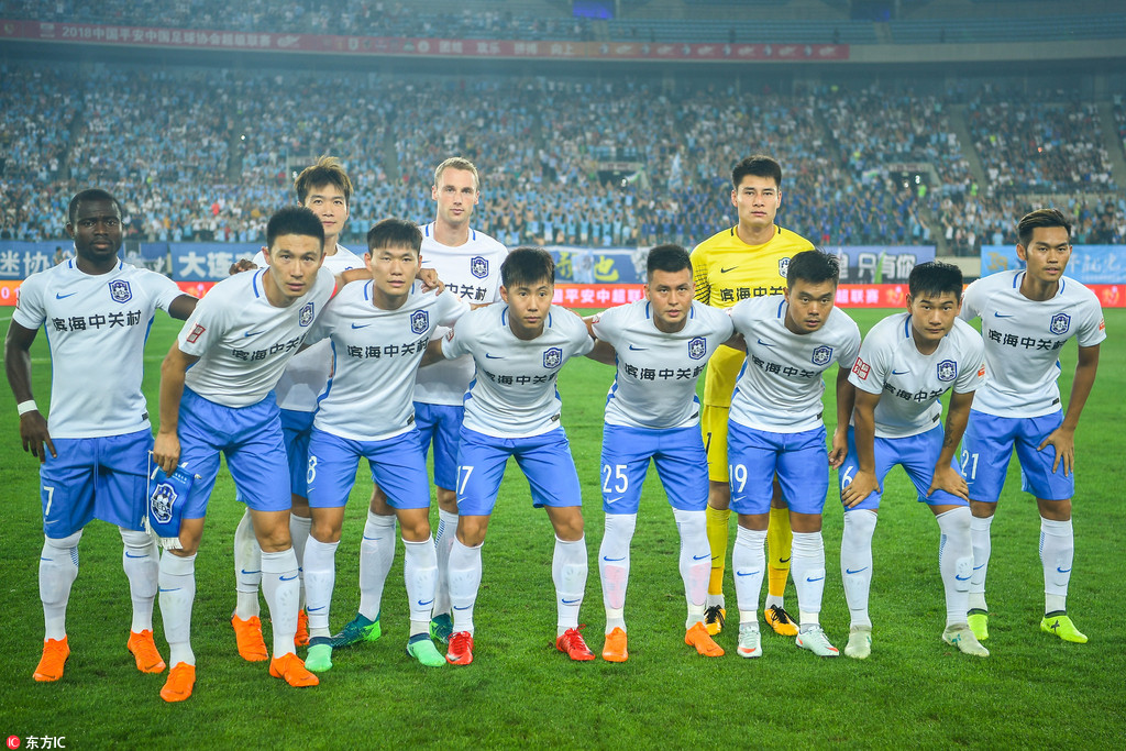 英超-补时绝杀！曼城3-2险胜利兹联，福登双响救主（英超补时绝杀！曼城3-2险胜利兹联，福登梅开二度扛起球队）