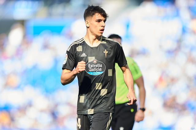 齐达内分享与樊振东切磋的照片：这年轻人球打得着实可以！