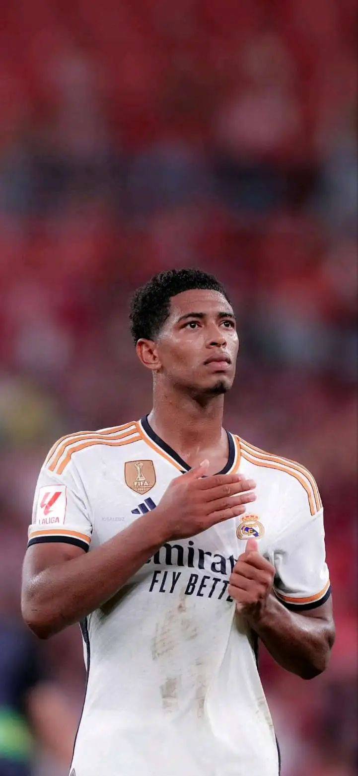 太阳报：52岁切尔西名宿马克莱莱担任环球小姐大赛评委