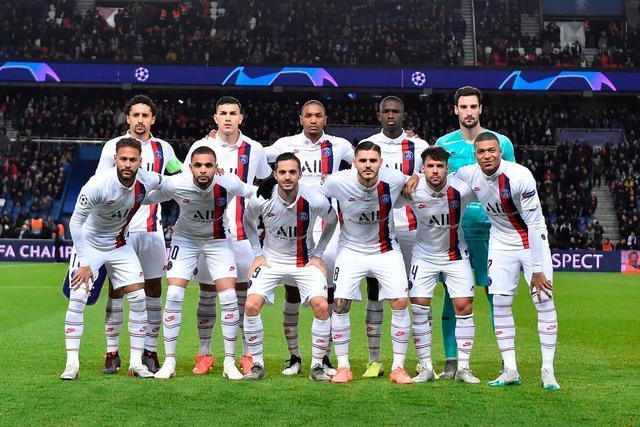 仅排英超第18! 电讯报：西汉姆希望在冬窗引援，但是受财政限制（英超仅第18，电讯报：西汉姆欲冬窗补强受制于财政）