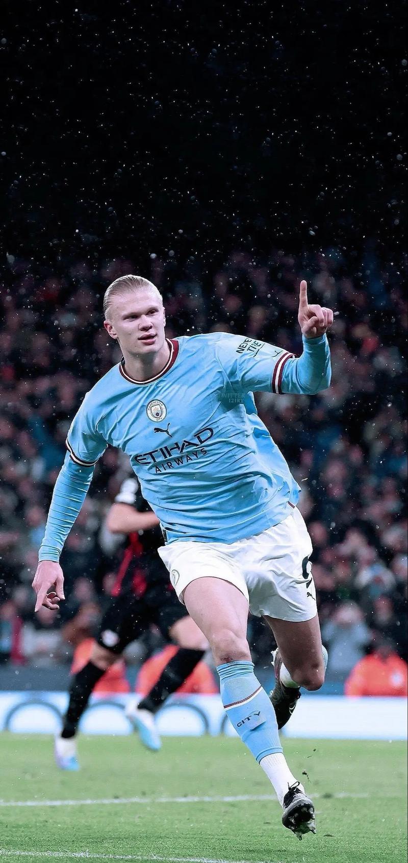 欧文突破助攻制胜球