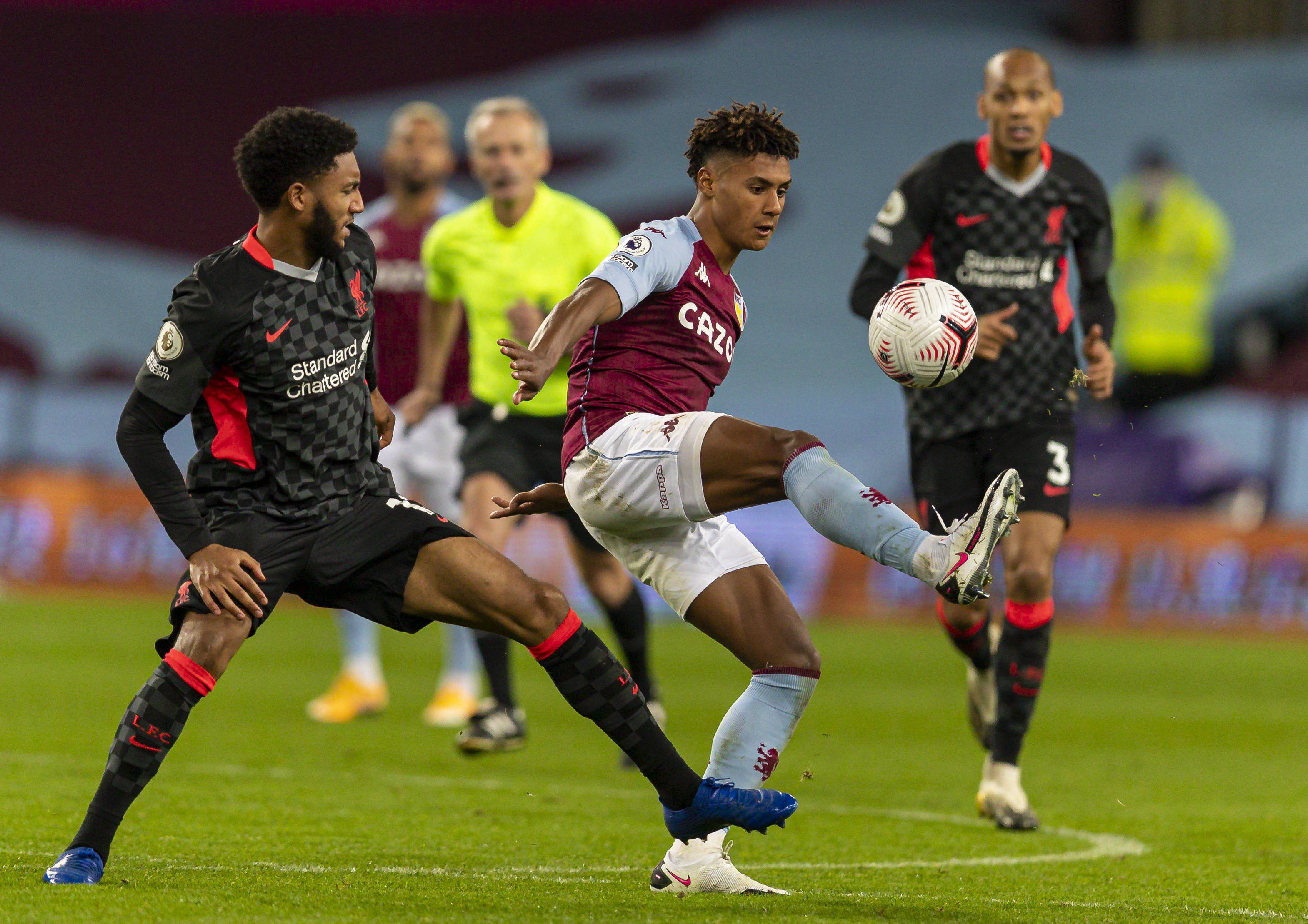 意媒：为避免球迷干扰，斯帕莱蒂决定尤文不在那不勒斯过夜