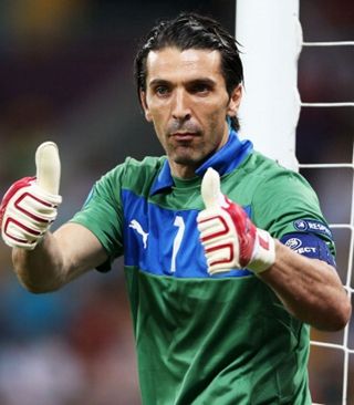 名宿皮尔斯：尼克斯在我有生之年都不可能拿到NBA总冠军（皮尔斯断言：我有生之年看不到尼克斯夺得NBA总冠军）