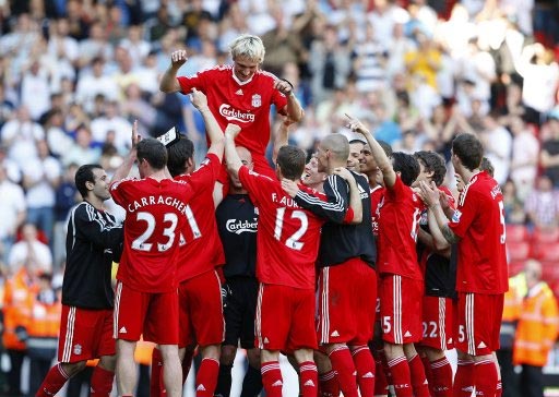 马切吉亚尼：奥古斯托客串不了右路；索默的扑救有问题