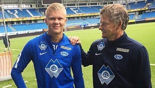 南非主帅：不会派人专门去盯萨拉赫，那将是一个巨大错误（南非主帅：不安排专人盯防萨拉赫，这样做是个大错）