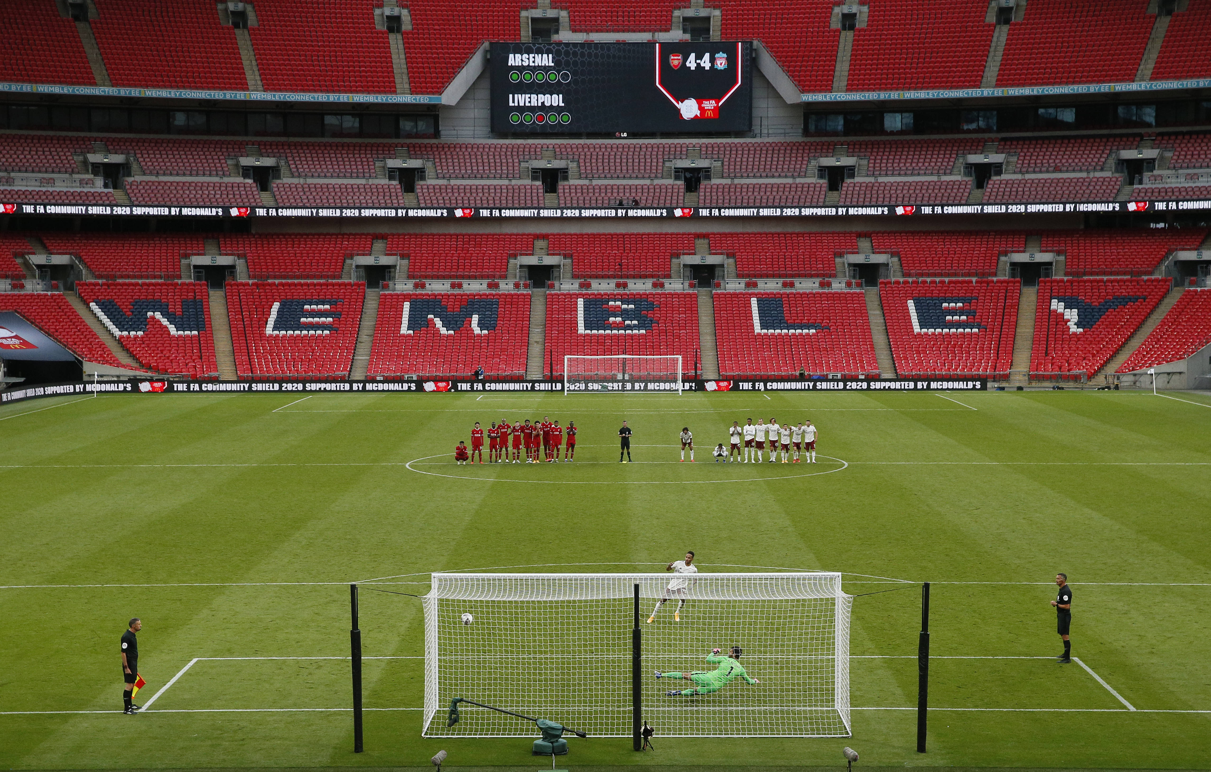 瞬间追上！雷霆多点开花不到2分钟回应10-0小高潮 追到差1分！（雷霆多点开花，2分钟打出10-0攻势，瞬间将分差缩至1分）