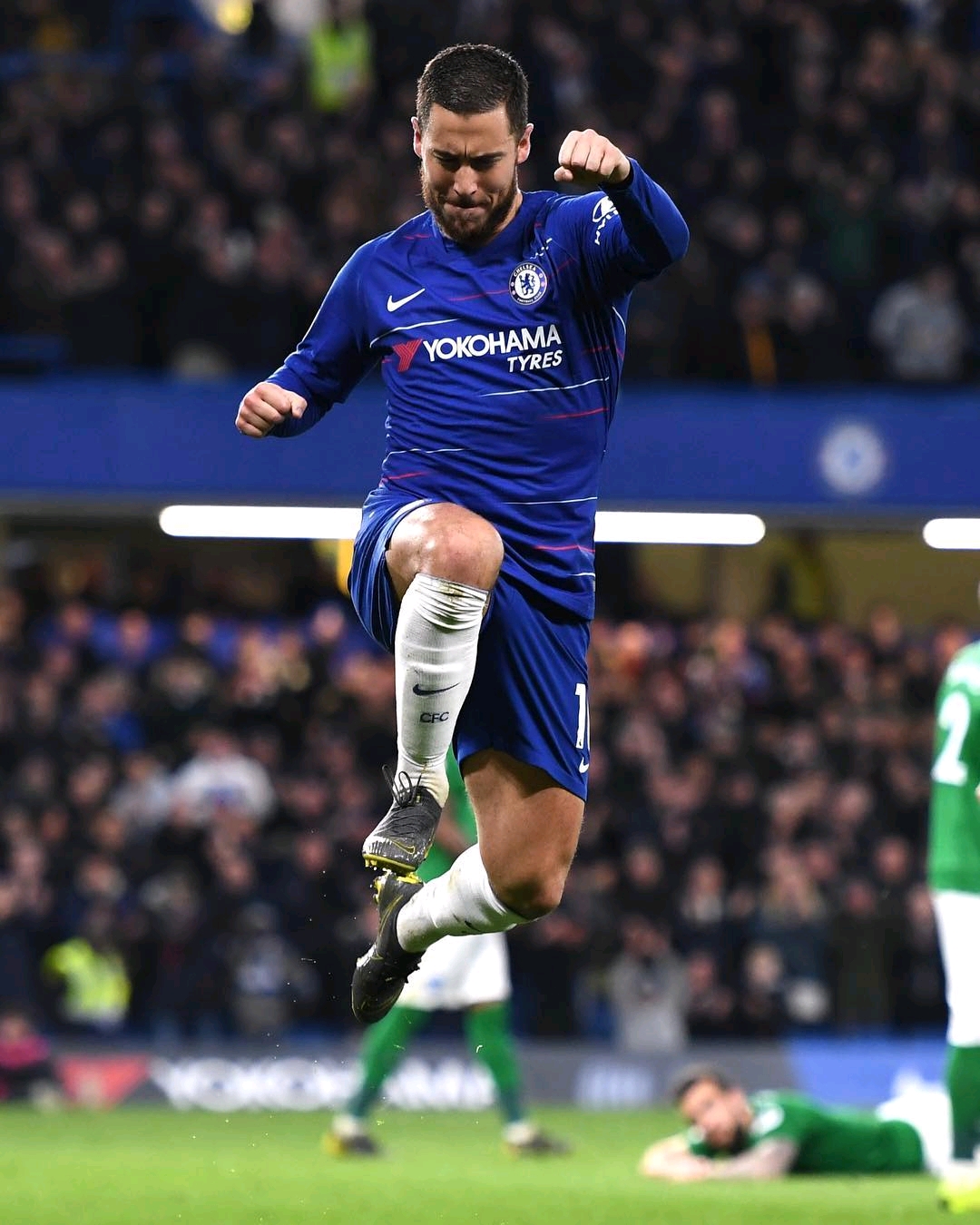 英超半场：西蒙斯传射，里沙利松破门，热刺2-0布伦特福德（英超半场战报：西蒙斯一传一射，里沙利松建功，热刺2-0领先布伦特福德）