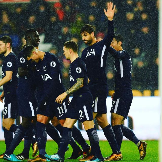 欧冠五轮总结：英超横扫西甲，无惧德甲意甲，唯独法甲一胜难求（欧冠5轮盘点：英超压制西甲，不怵德甲意甲，法甲胜场难觅）